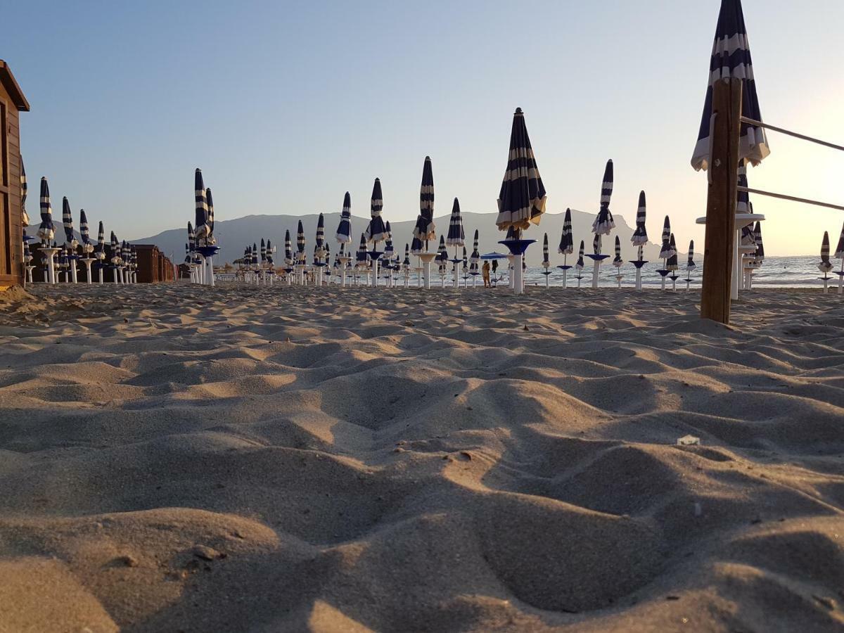La Rosa Dei Venti Villa Isola delle Femmine Luaran gambar